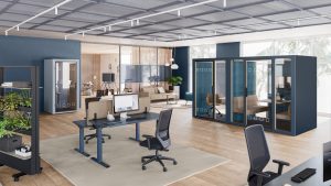 Moderne Büroeinrichtung mit ergonomischen Schreibtischen, Bürostühlen und akustischen Meetingboxen, hochwertige Büromöbel vom Fachhändler für Büroausstattung in Trier, Konz und Luxemburg